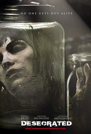 Осквернённый / Desecrated (2015)